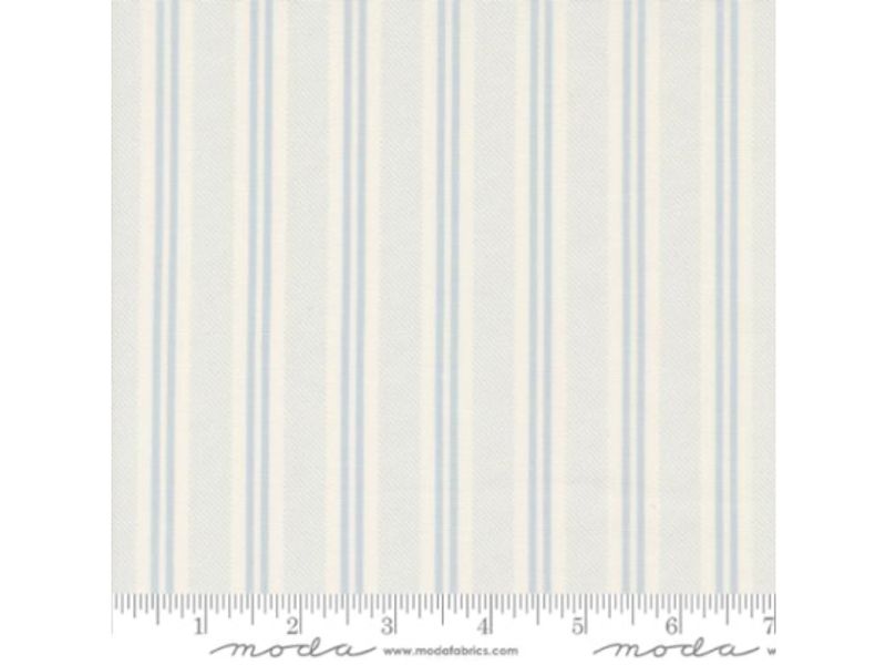Cottage charm blue stripes